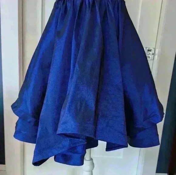 Blue Sequin Hearts Junior Size 3 Formal mini-dress - Picture 4 of 7